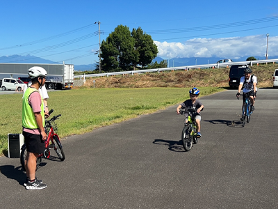 無料ロードバイクレンタル、自転車教室